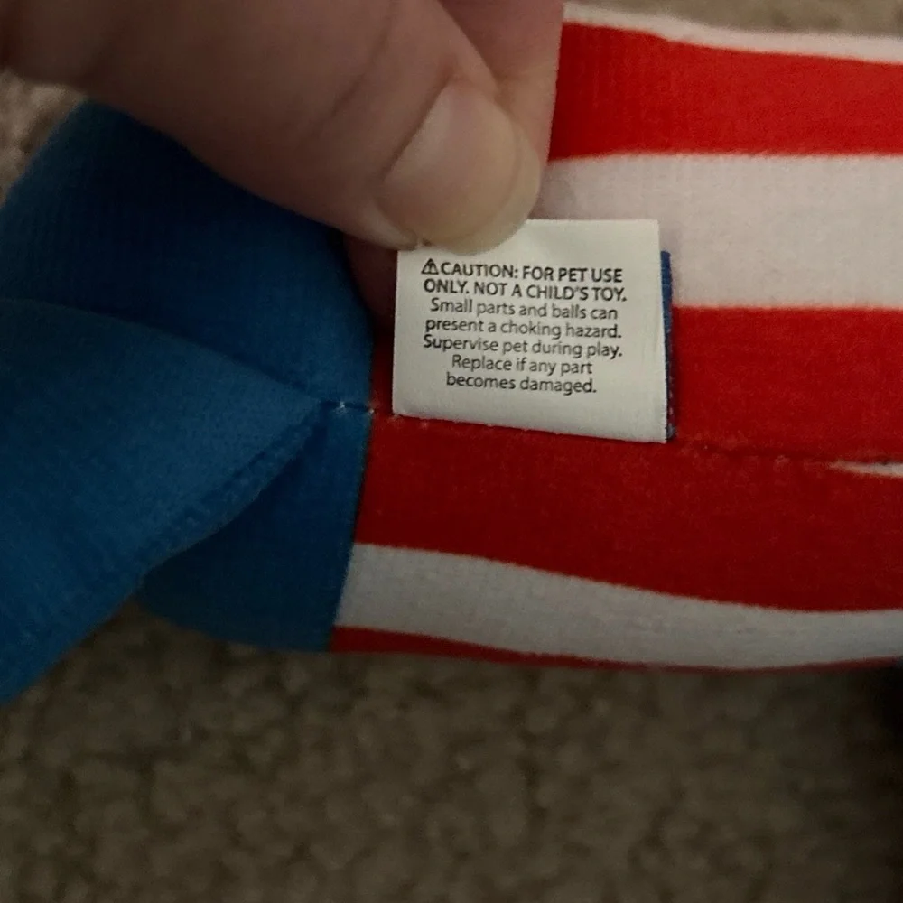 New Marvel Captain America Plush Dog Clinker & Squeaker Dog Toy approx 8״